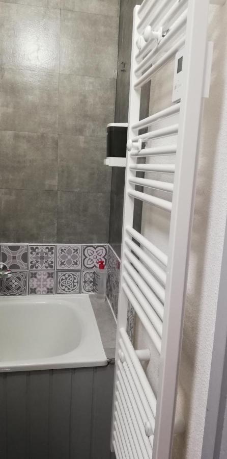 Studio 2 Alpes, Proche Lac Buissonniere, Menage Inclus, Balcon, Parking Les Deux Alpes Luaran gambar